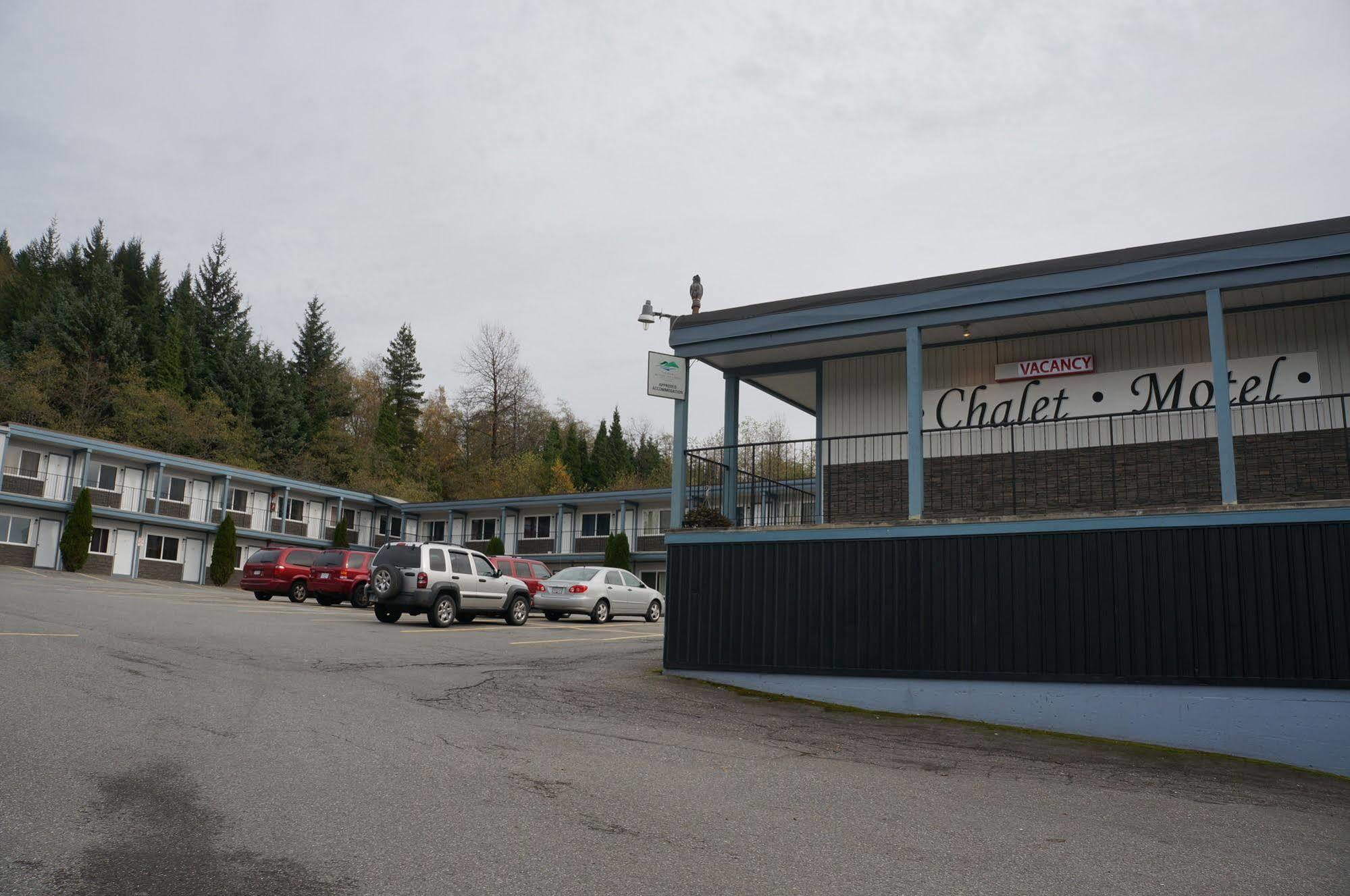 Chalet Inn Kitimat Zewnętrze zdjęcie