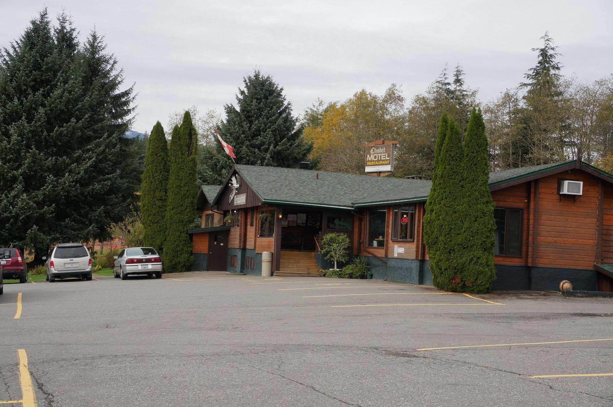 Chalet Inn Kitimat Zewnętrze zdjęcie